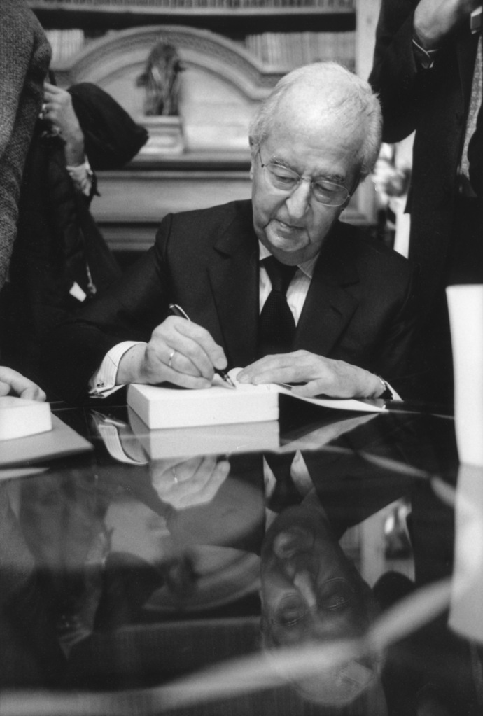 Edouard Balladur, ancien Premier ministre. Prix Guizot du Conseil général du Calvados 2010.