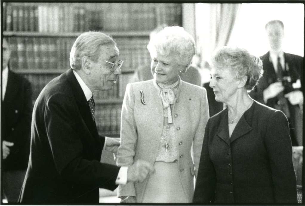 Boutros Boutros-Ghali, Anne d'Ornano, Mona Ozouf. Prix Guizot-Calvados 2002.