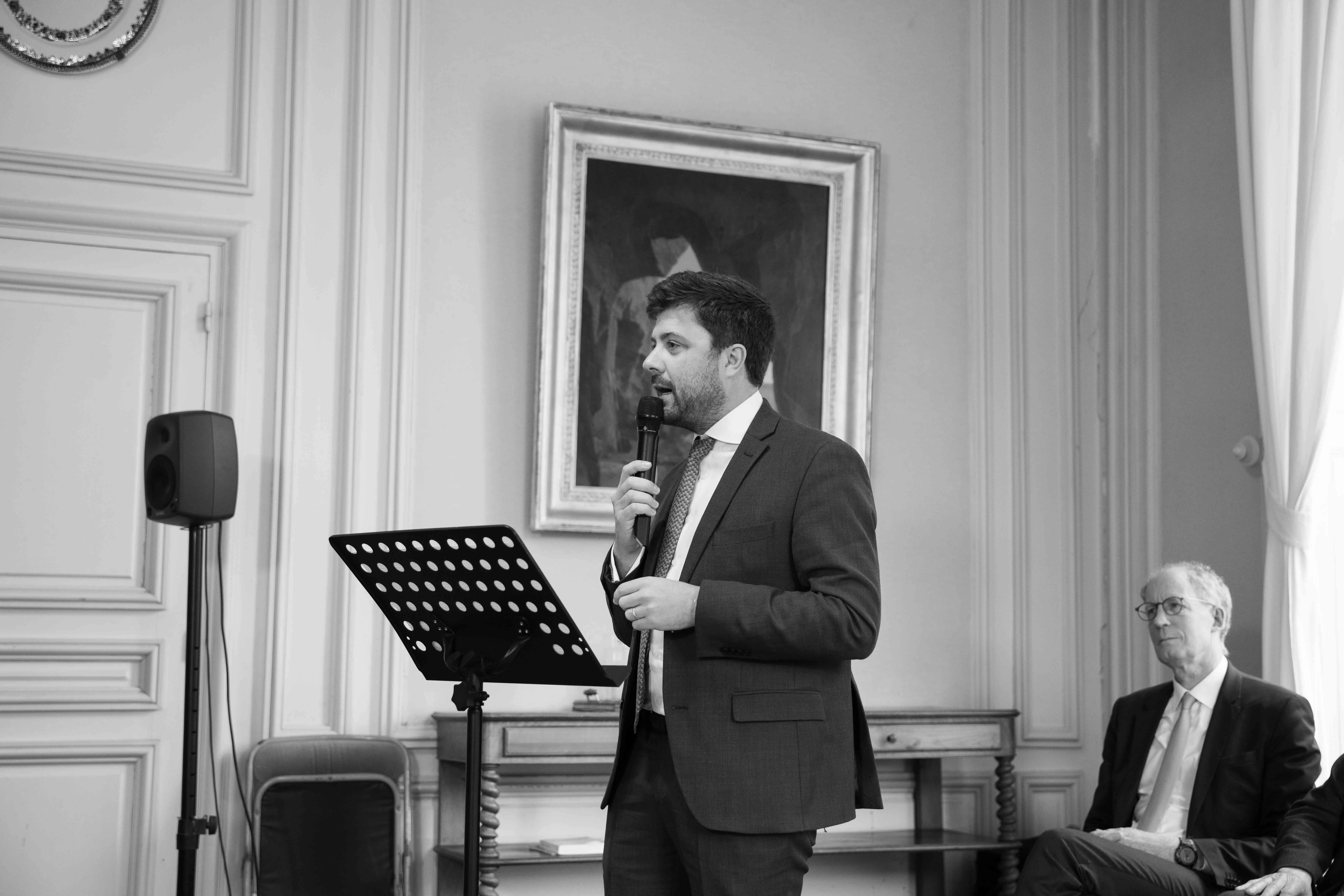 Personne faisant un discours