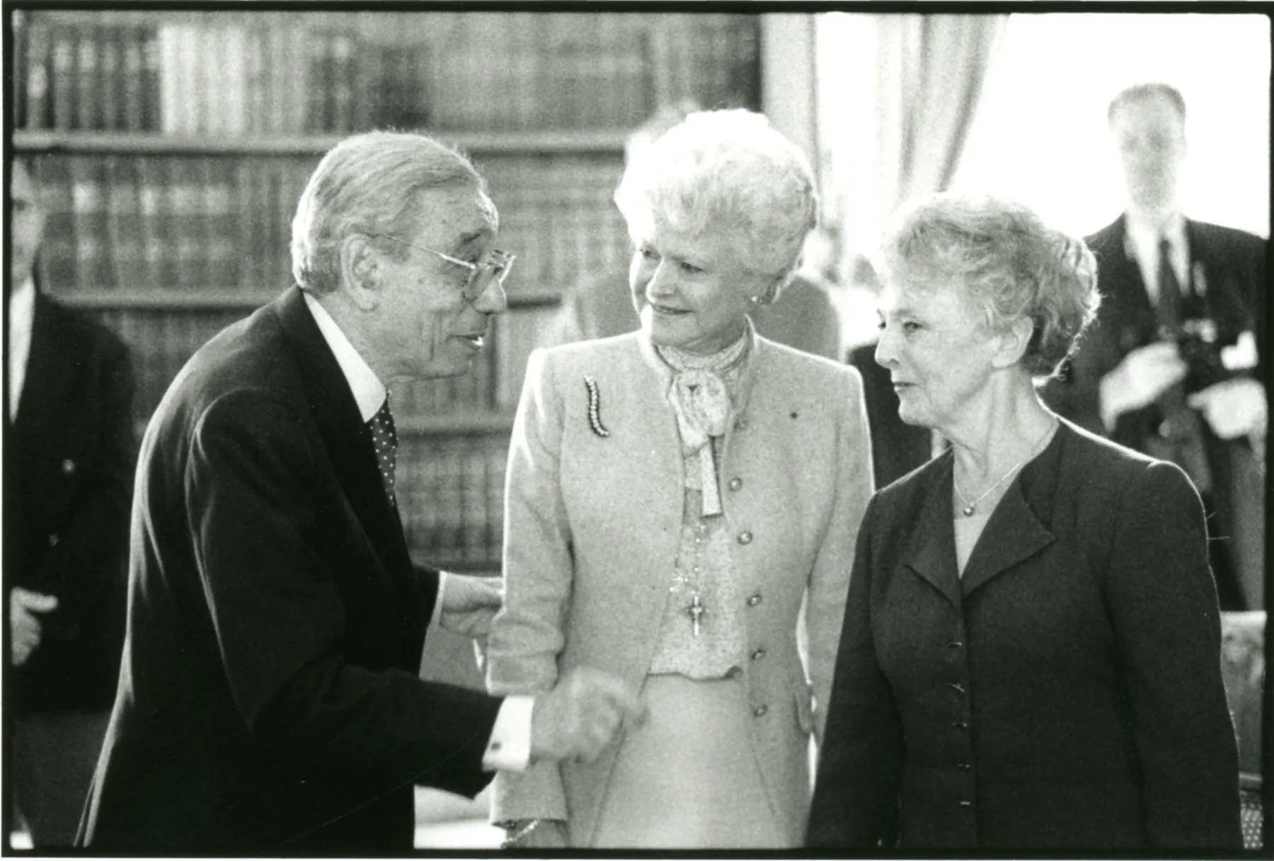 Boutros Boutros-Ghali, Anne d'Ornano, Mona Ozouf. Prix Guizot-Calvados 2002.